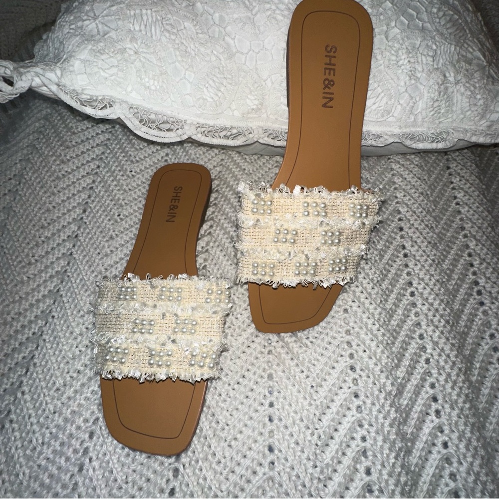 SHEIN Women's Elegant Cream Beaded Sandals